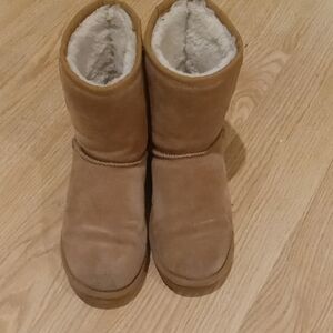Dream Pairs Tan Shearling-Lined Winter Boots